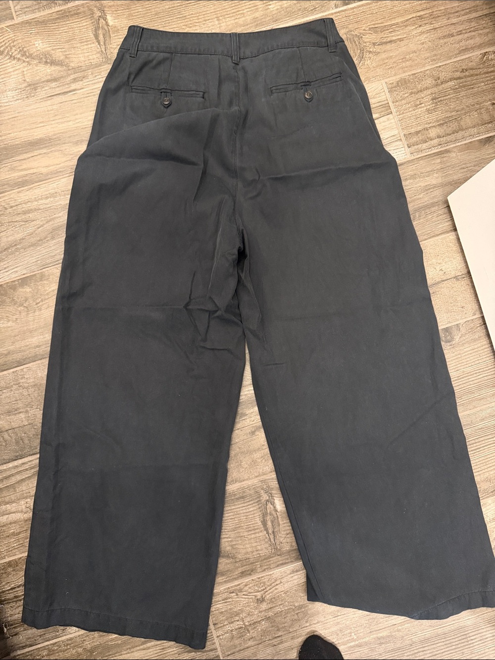 Madewell Men's Dark Gray Wide-Leg Chinos - Picture 6 of 6